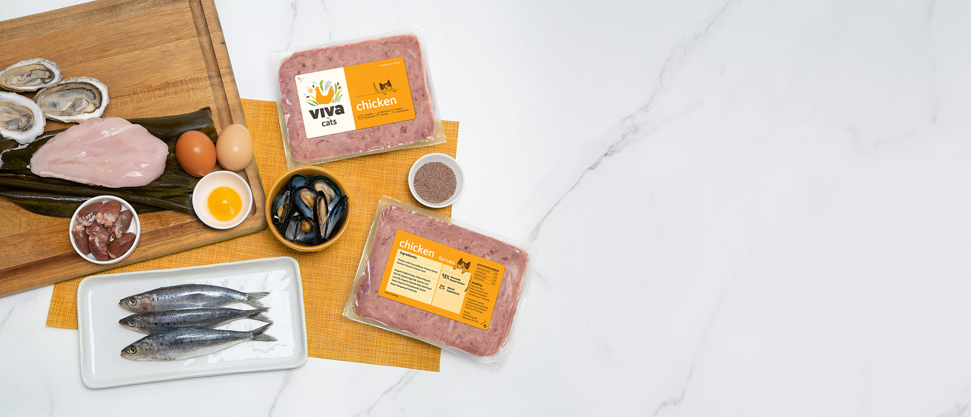 Viva’s Beef for Cats, with the key ingredients used for the recipe